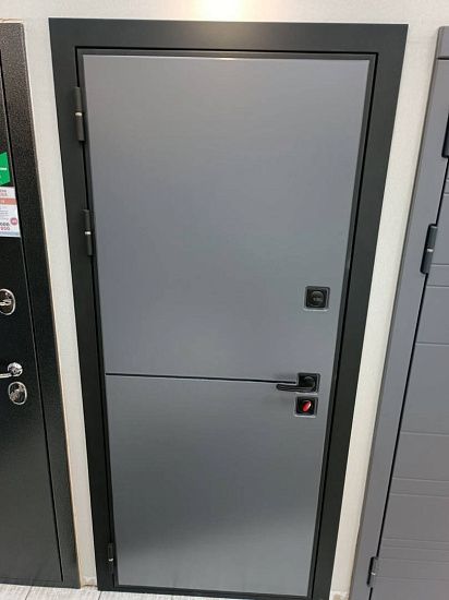 Входная дверь  