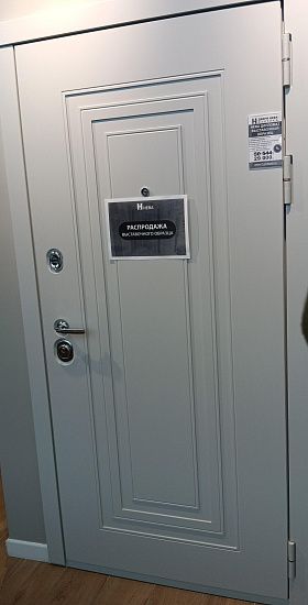 Входная дверь  